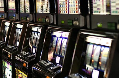 Why Do Some Players Only Play Classic Slot Machines?